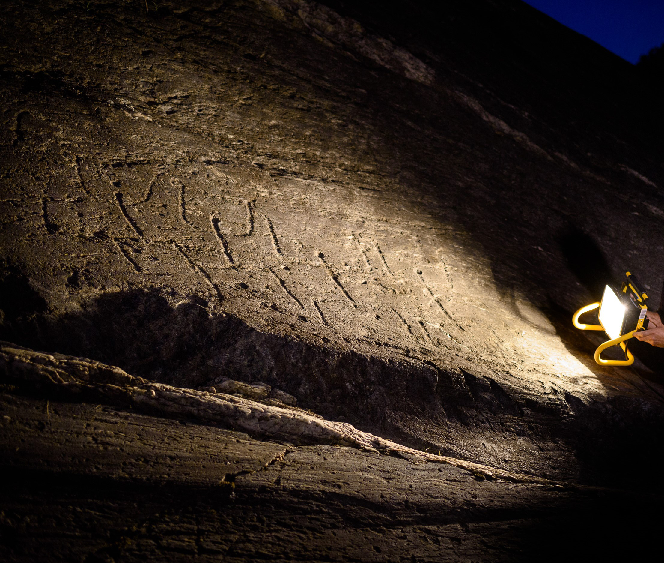 SENTIERI DI LUCE: il Parco delle incisioni rupestri di Grosio e Grosotto tra Natura e Storia